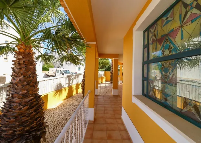 Vila Rafaela Com Piscina