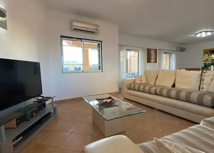 Vila Rafaela Com Piscina *