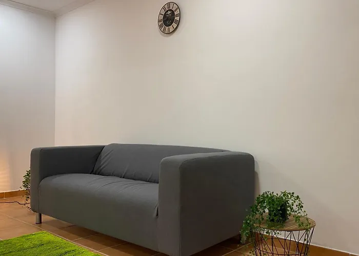 Rafaela Com Piscina Vila *