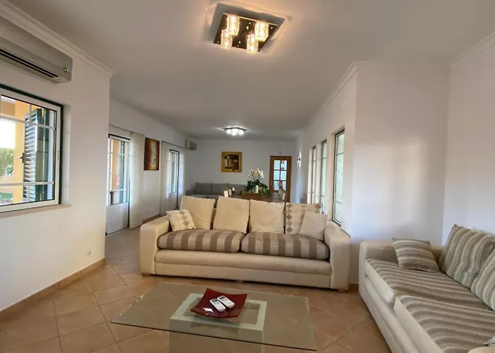 Vila Rafaela Com Piscina *