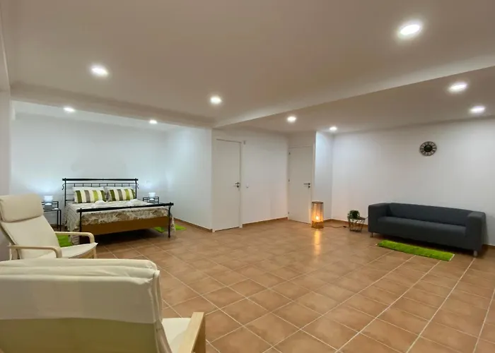 Rafaela Com Piscina Vila Albufeira