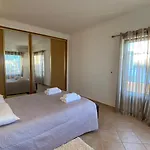 Rafaela Com Piscina * البوفيرا