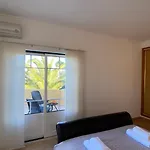 فيلة Rafaela Com Piscina البوفيرا
