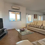 فيلة Rafaela Com Piscina *