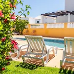 Willa Rafaela Com Piscina Albufeira