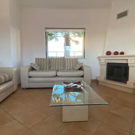 Rafaela Com Piscina Villa *