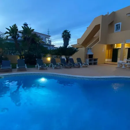 Villa Rafaela Com Piscina Albufeira