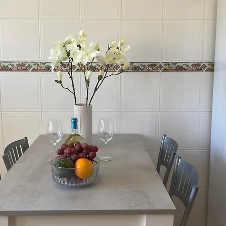 Rafaela Com Piscina * Albufeira