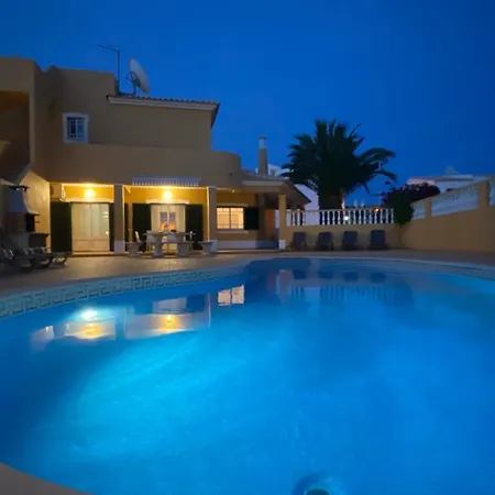Rafaela Com Piscina Villa Albufeira