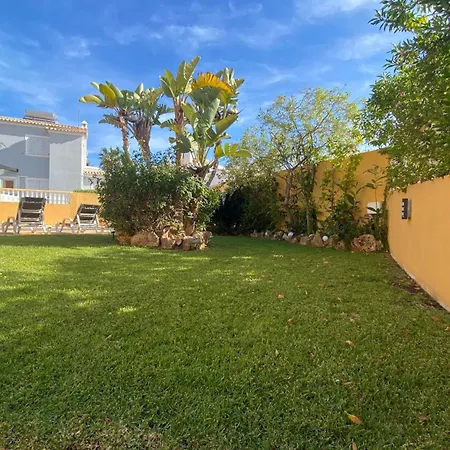 Rafaela Com Piscina Albufeira