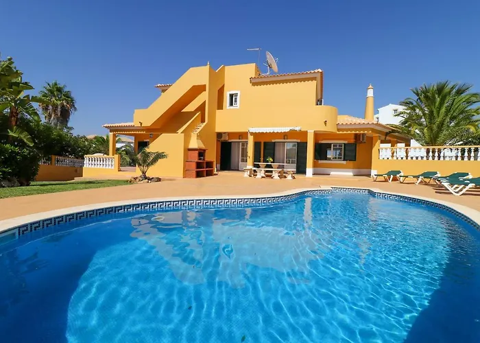 Rafaela Com Piscina Villa Albufeira