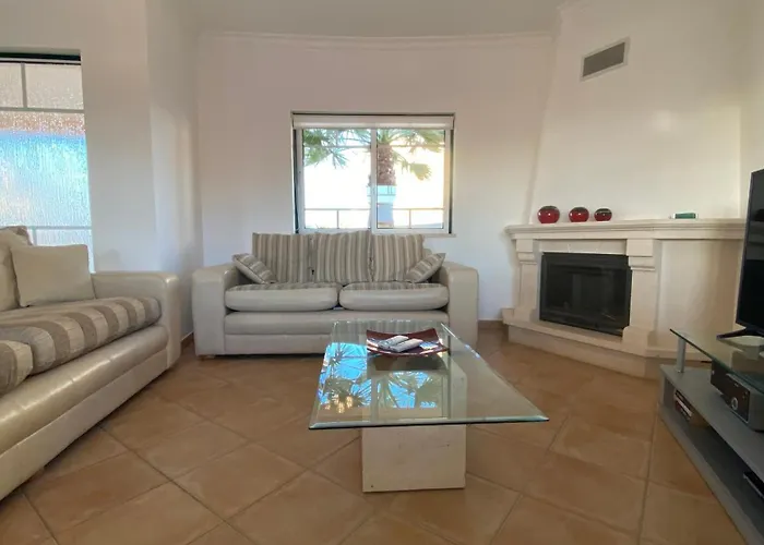 Rafaela Com Piscina Villa *