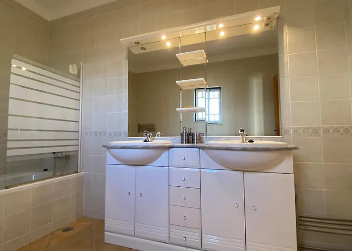 Villa Rafaela Com Piscina Albufeira