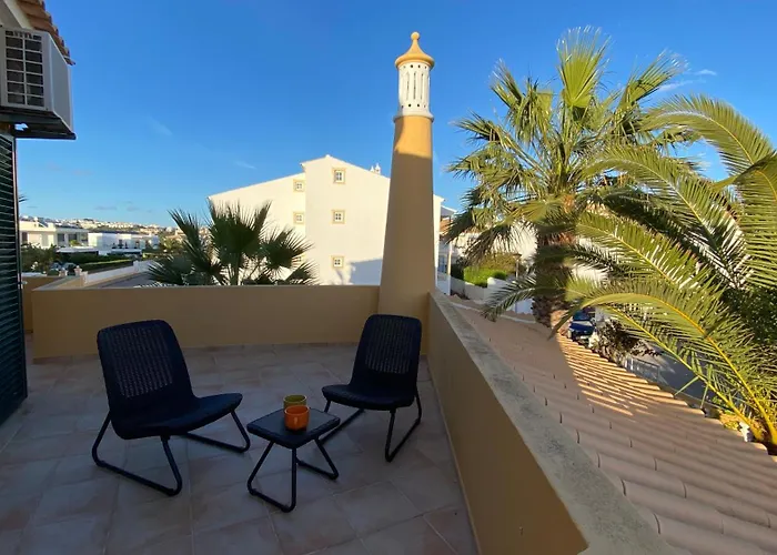 Rafaela Com Piscina *