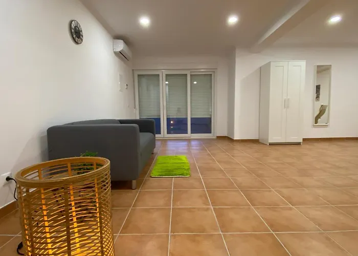 Rafaela Com Piscina * Albufeira