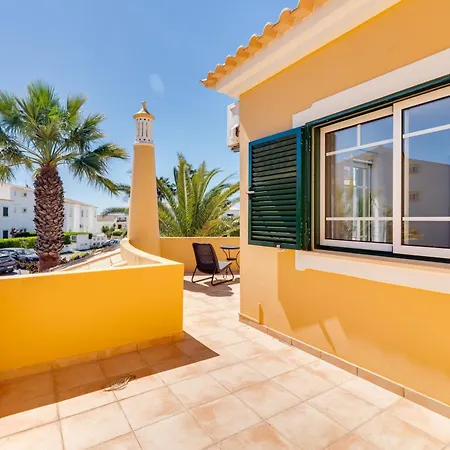 Villa Rafaela Com Piscina *