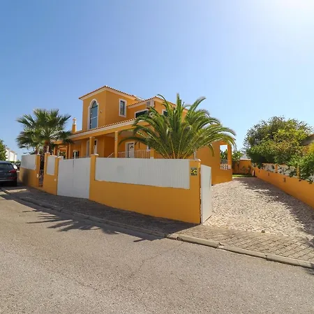 Rafaela Com Piscina Вилла