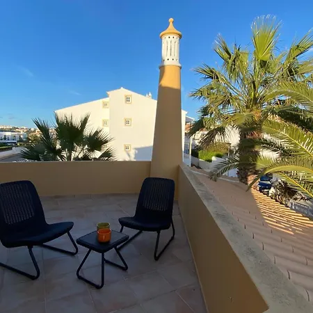 Rafaela Com Piscina *